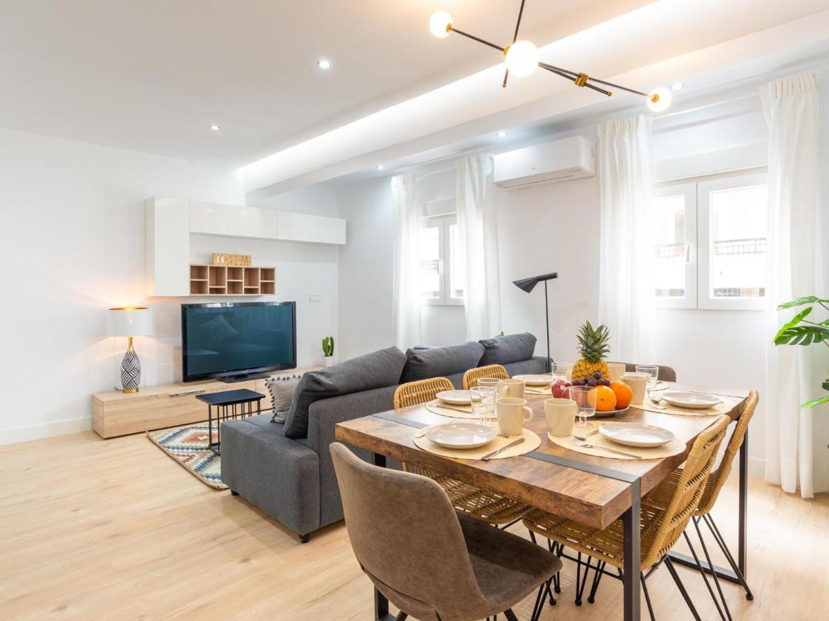 Gorgeous Renovated Apartment 2Br Ac Málaga Exterior foto